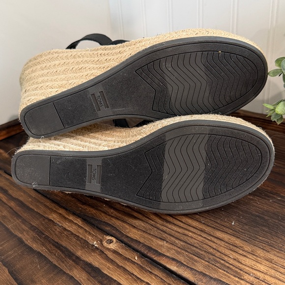 New Toms Black Canvas Wedge Espadrille Sandals - Picture 6 of 6
